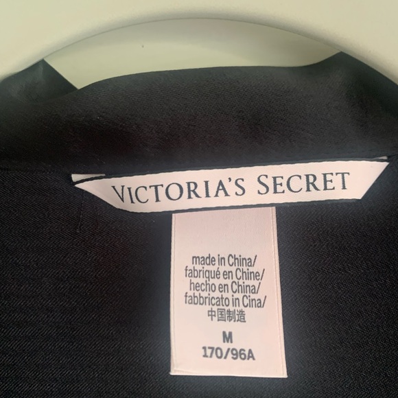 Victoria’s Secret Black and Light Pink Double Breasted Button Tie Robe S… - Picture 3 of 10